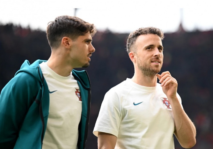 内托：来到英格兰若塔帮我很多，我想为他赢得世俱杯冠军