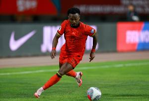 仍无下家!记者：费南多薪水120万欧+团队佣金共170万，申花不接受